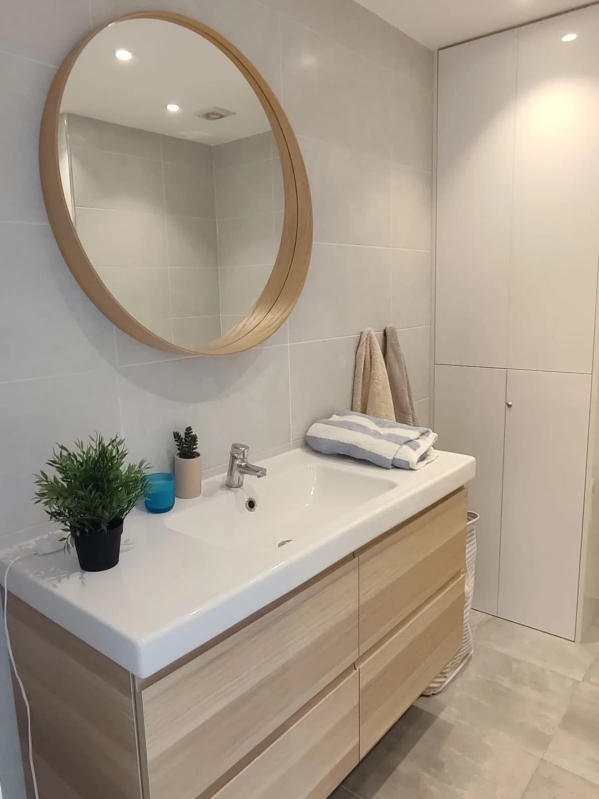 2 Bedroom Duplex for Sale in Calahonda, Málaga - Image 3