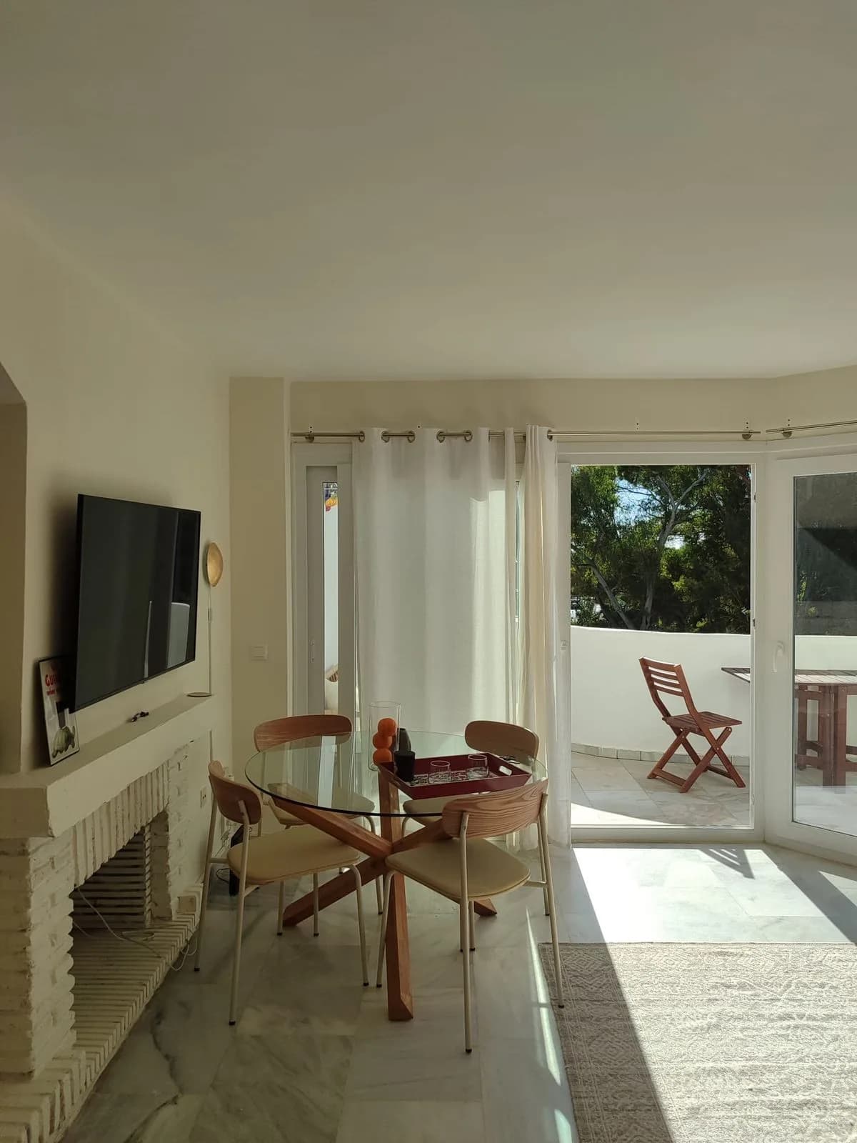 2 Bedroom Duplex for Sale in Calahonda, Málaga - Image 5