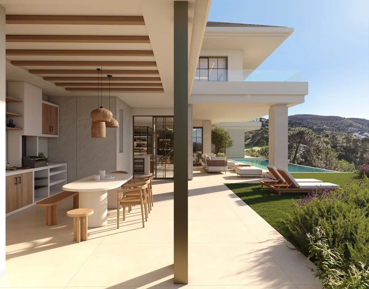 4 Bedroom Detached Villa for Sale in Benahavís, Málaga - Image 7