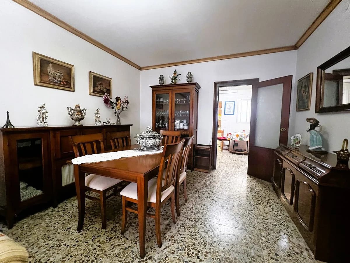 3 Bedroom Townhouse for Sale in Fuengirola, Málaga - Image 5