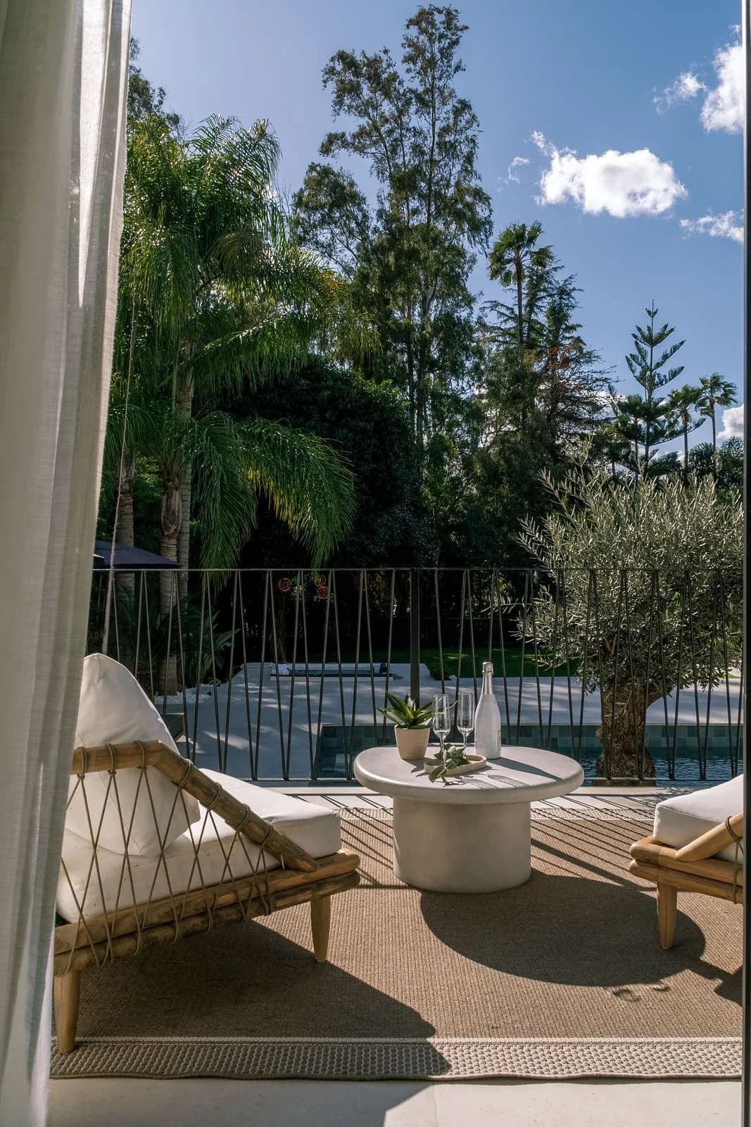5 Bedroom Detached Villa for Sale in Nueva Andalucía, Málaga - Image 9