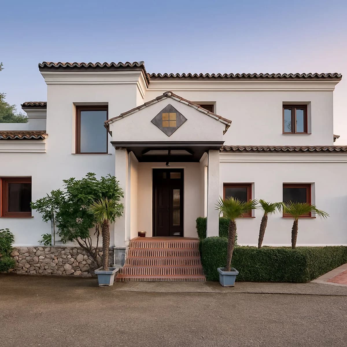 4 Bedroom Detached Villa for Sale in Istán, Málaga