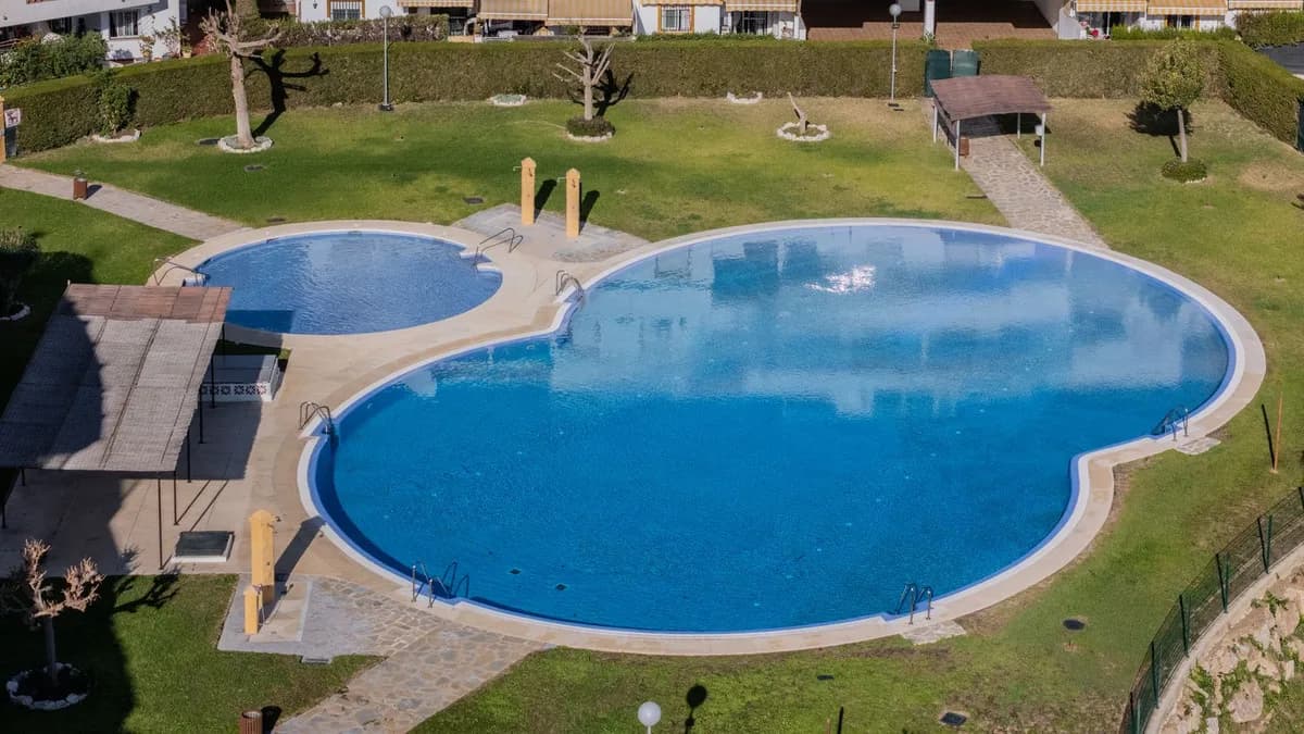 3 Bedroom Penthouse for Sale in Benalmadena, Málaga - Image 4