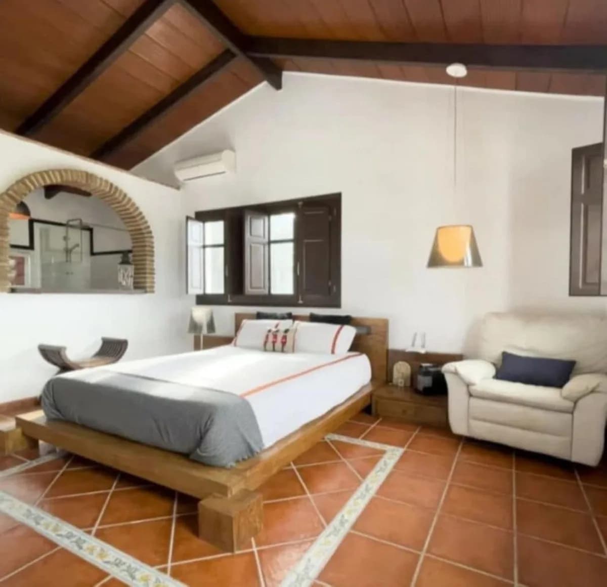4 Bedroom Detached Villa for Sale in Mijas, Málaga - Image 9
