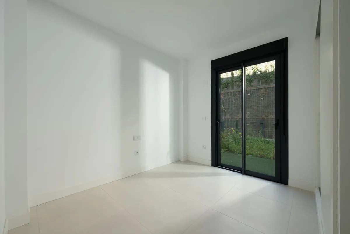 3 Bedroom Ground Floor Apartment for Sale in Fuengirola, Málaga - Image 6