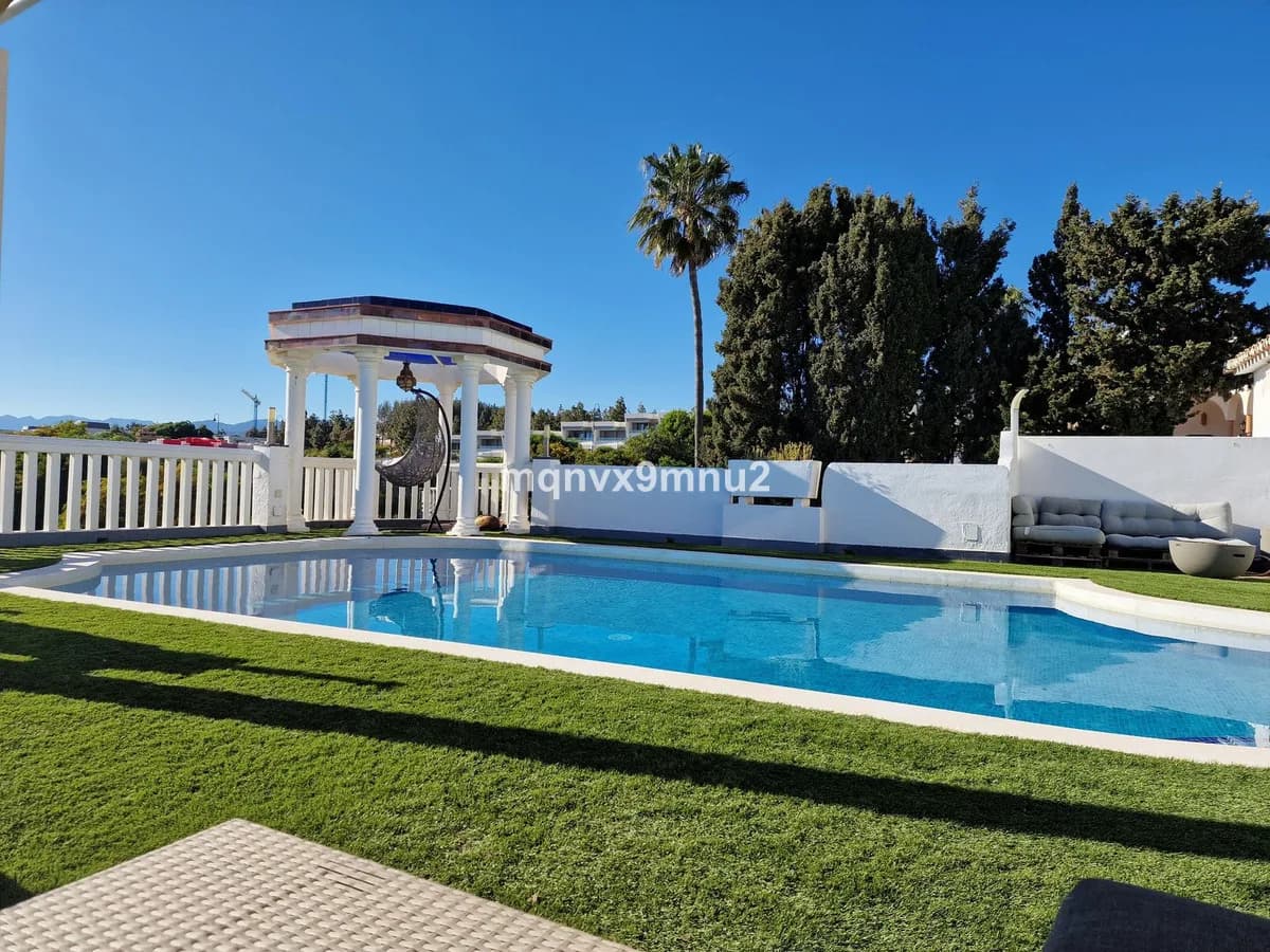 5 Bedroom Detached Villa for Sale in El Chaparral, Málaga - Image 3