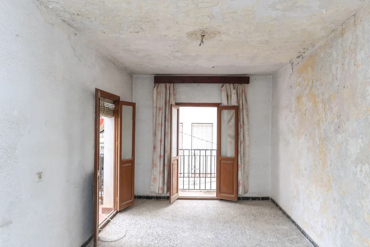 2 Bedroom Townhouse for Sale in Tolox, Málaga - Image 6