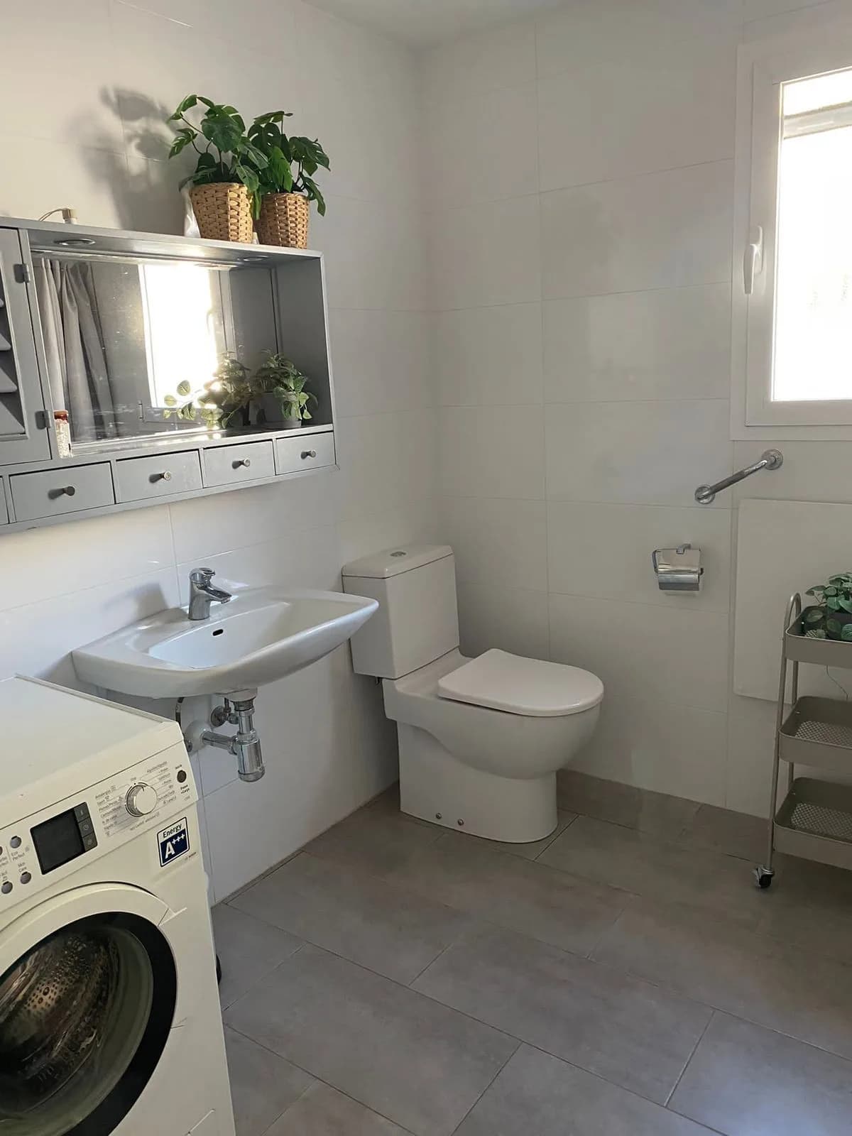 4 Bedroom Detached Villa for Sale in Calahonda, Málaga - Image 8