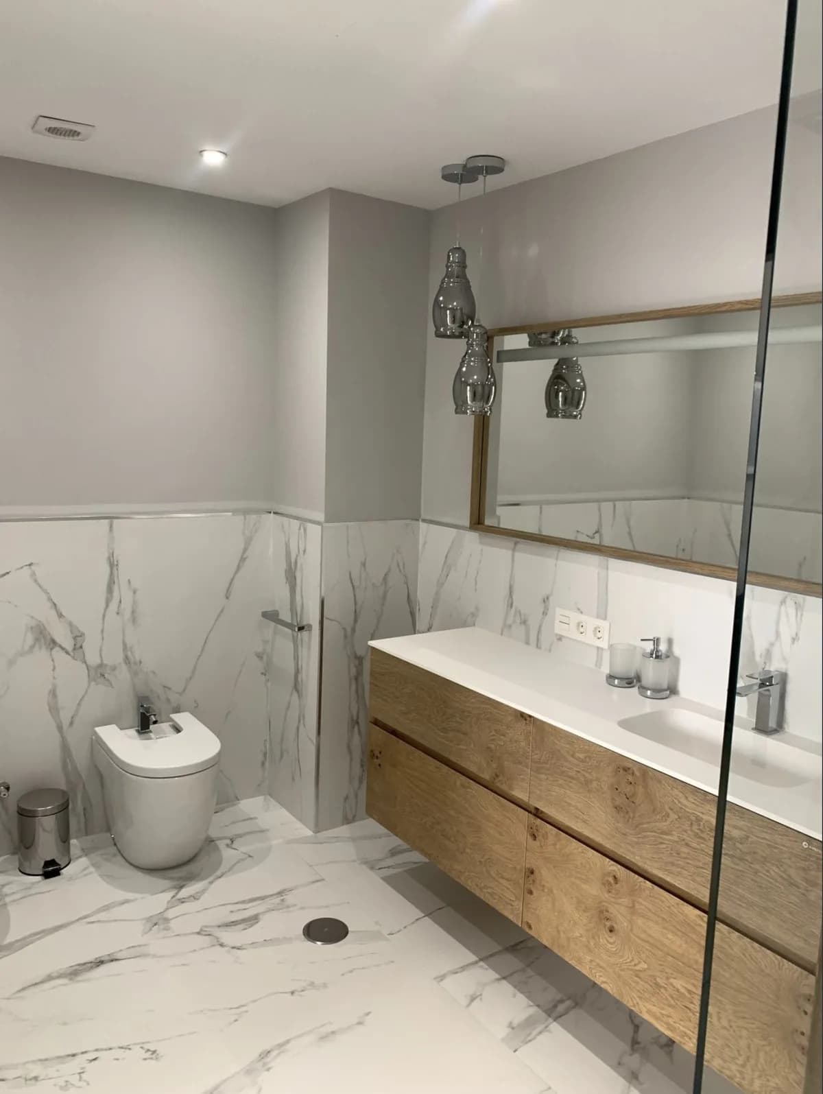 6 Bedroom Ground Floor Apartment for Sale in Puerto Banús, Málaga - Image 6