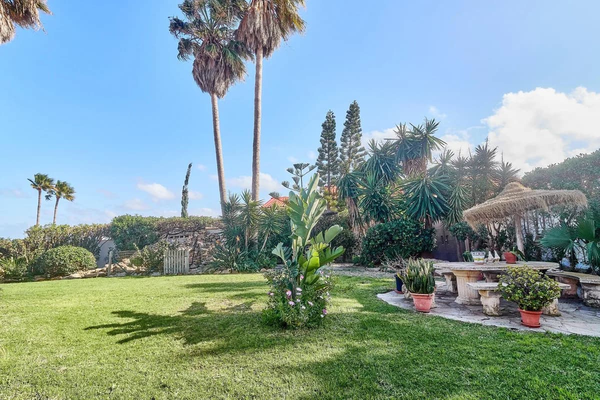 4 Bedroom Detached Villa for Sale in Mijas, Málaga - Image 8