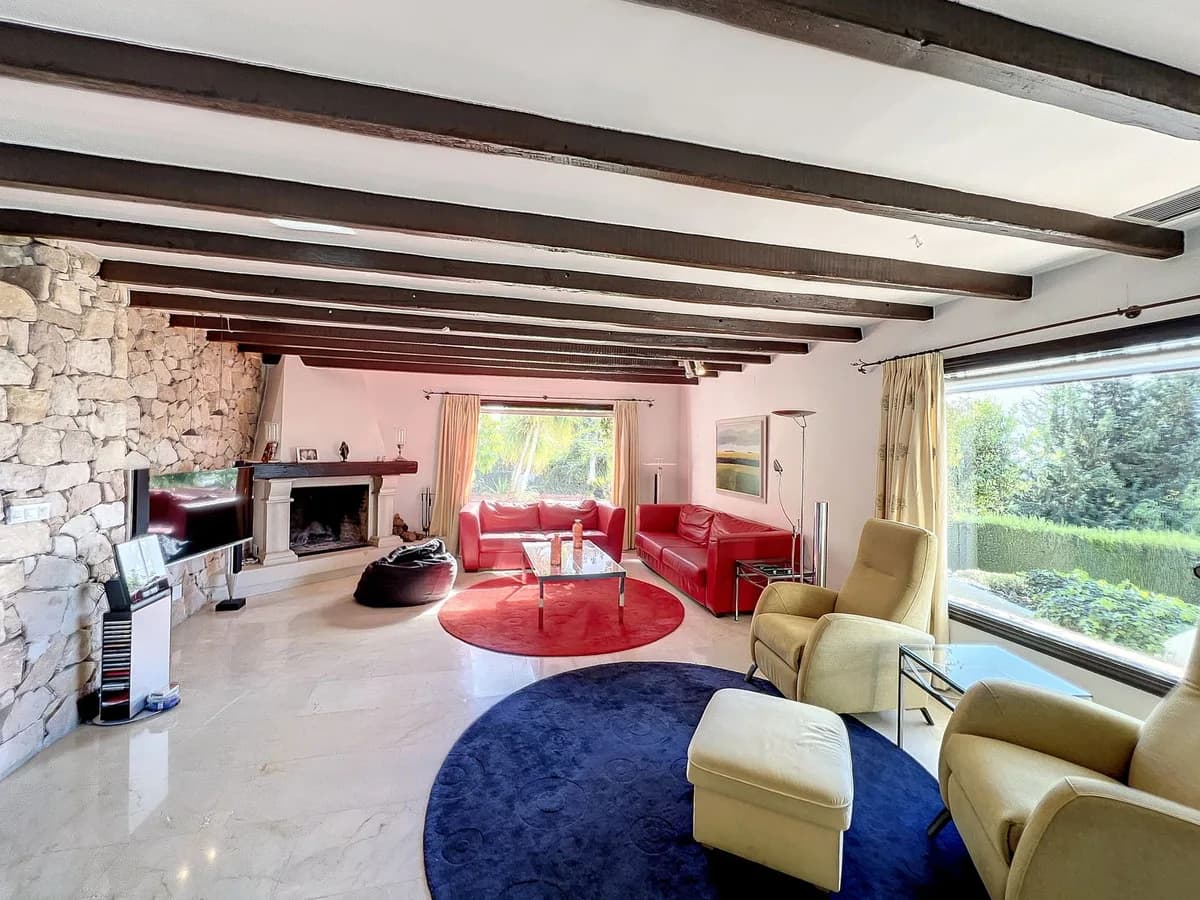 4 Bedroom Detached Villa for Sale in Mijas, Málaga - Image 9