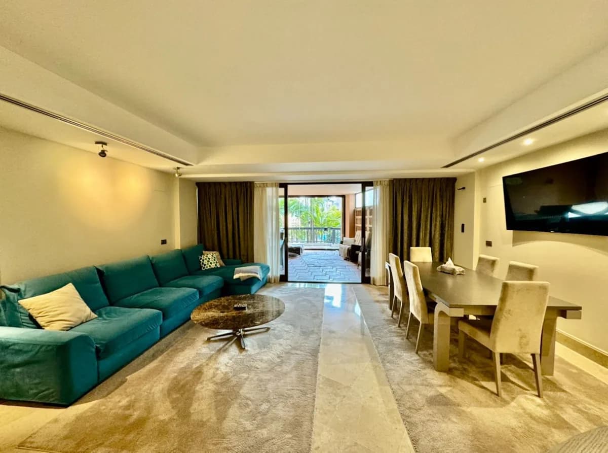 3 Bedroom Ground Floor Apartment for Sale in San Pedro de Alcántara, Málaga - Image 6