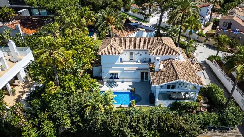 3 Bedroom Detached Villa for Sale in Marbesa, Málaga - Image 7