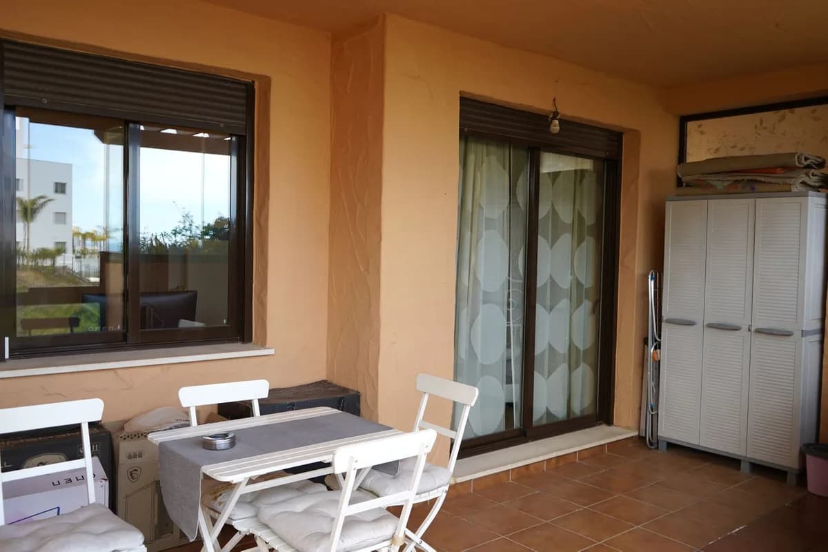 2 Bedroom Middle Floor Apartment for Sale in Mijas, Málaga - Image 4