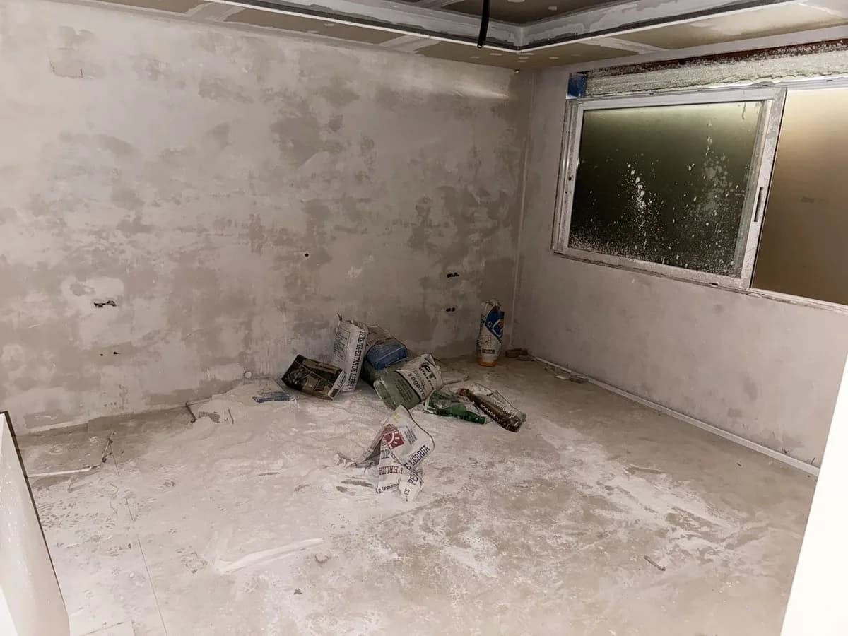 4 Bedroom Ground Floor Apartment for Sale in Nueva Andalucía, Málaga - Image 9