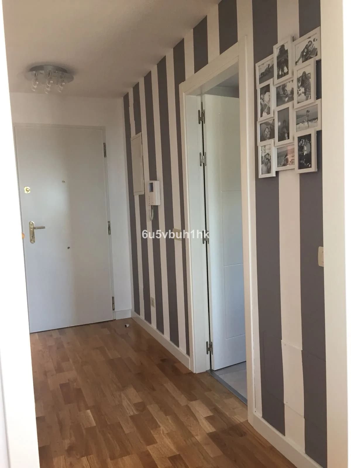 3 Bedroom Detached Villa for Sale in Benalmadena Pueblo, Málaga - Image 4