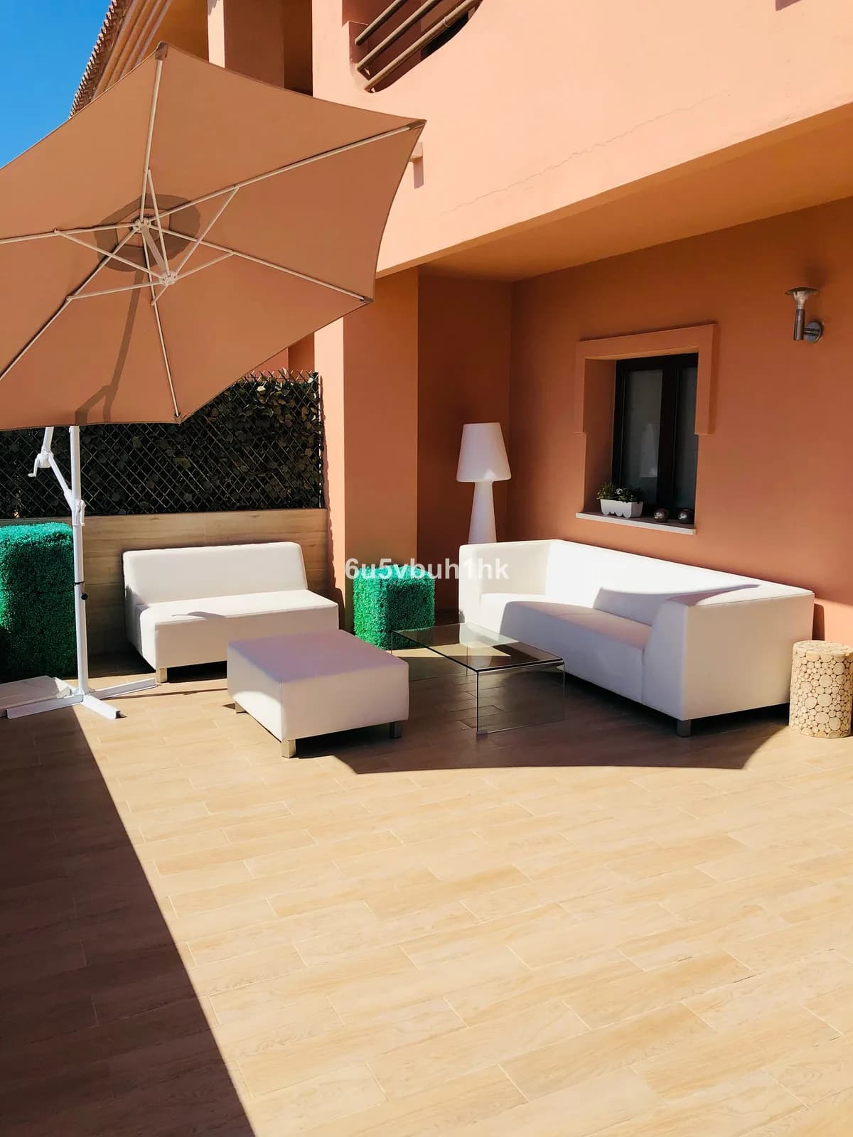 3 Bedroom Detached Villa for Sale in Benalmadena Pueblo, Málaga - Image 5