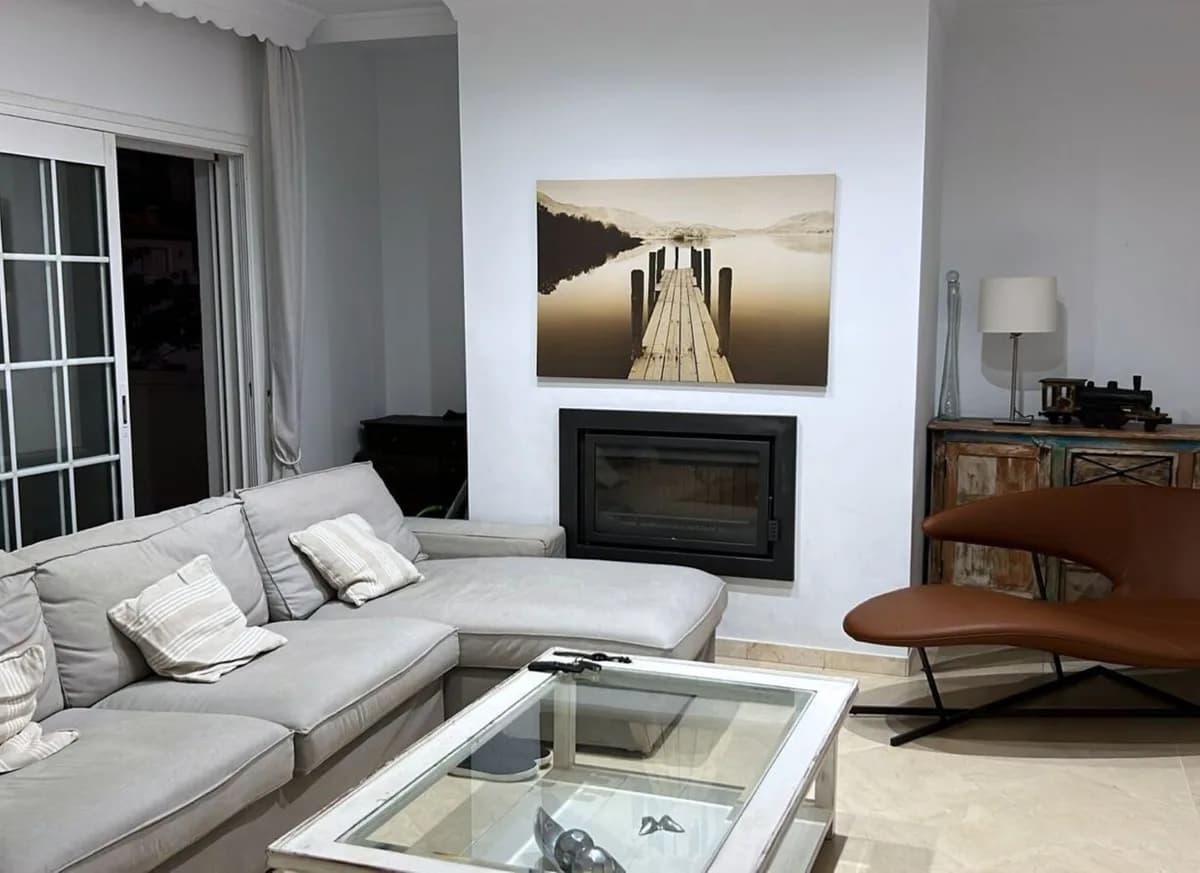 5 Bedroom Detached Villa for Sale in Casares Pueblo, Málaga - Image 9