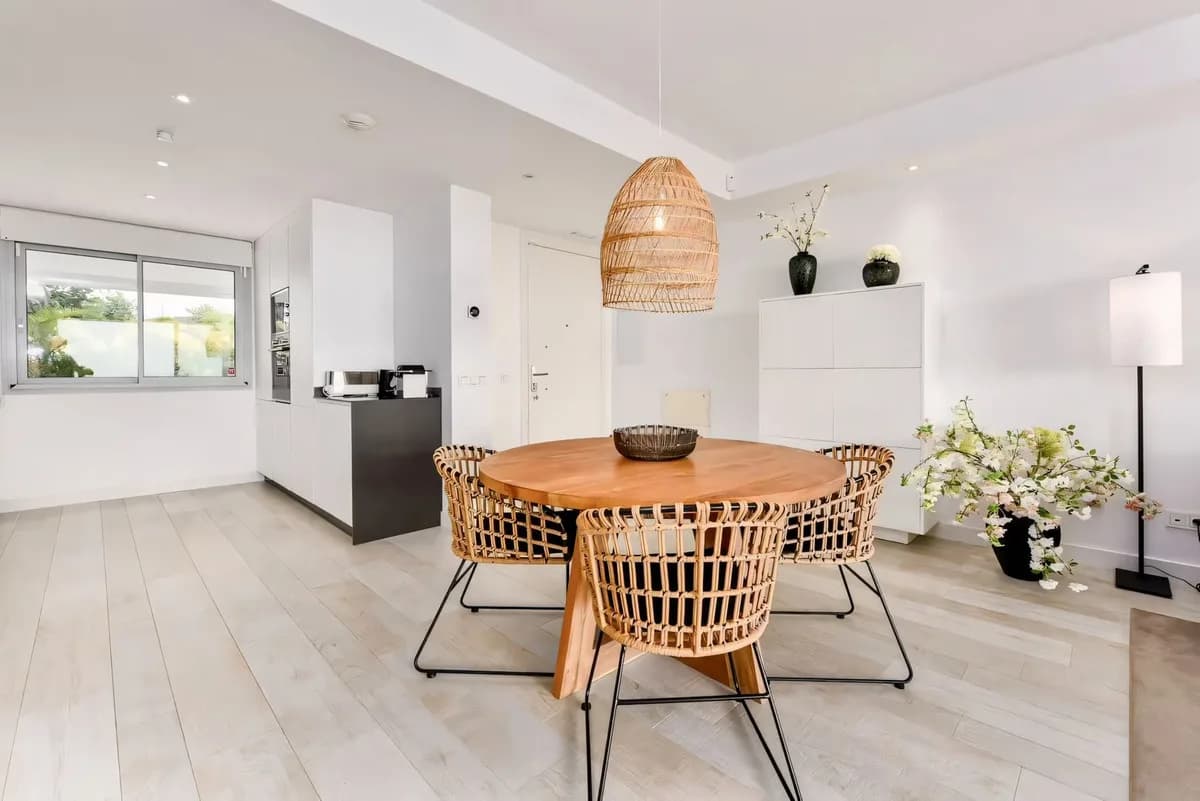 2 Bedroom Ground Floor Apartment for Sale in Casares, Málaga - Image 5