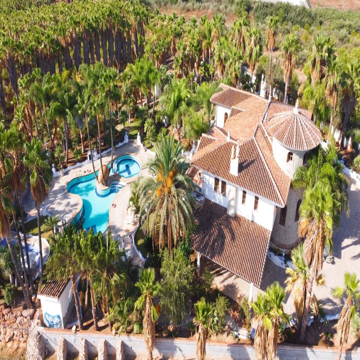 6 Bedroom Finca - Cortijo for Sale in Alhaurín el Grande, Málaga - Image 7