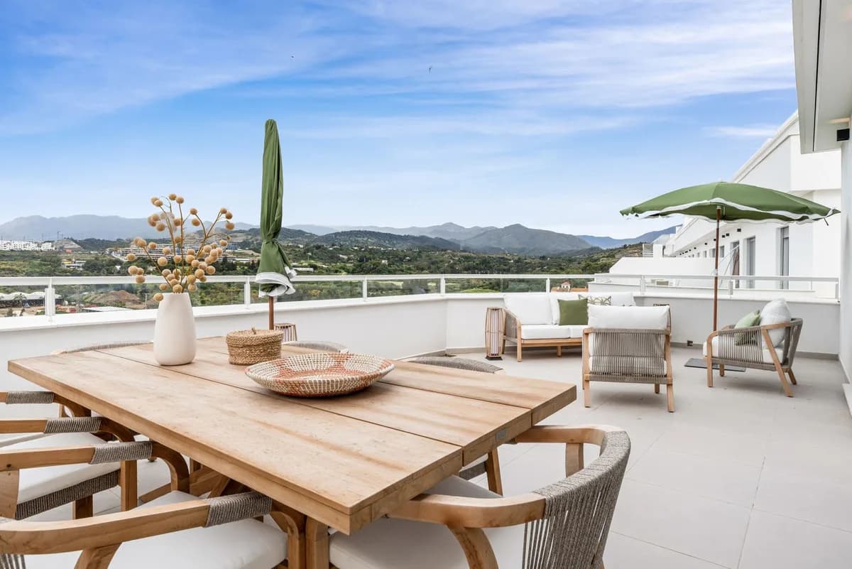 3 Bedroom Penthouse for Sale in Cancelada, Málaga