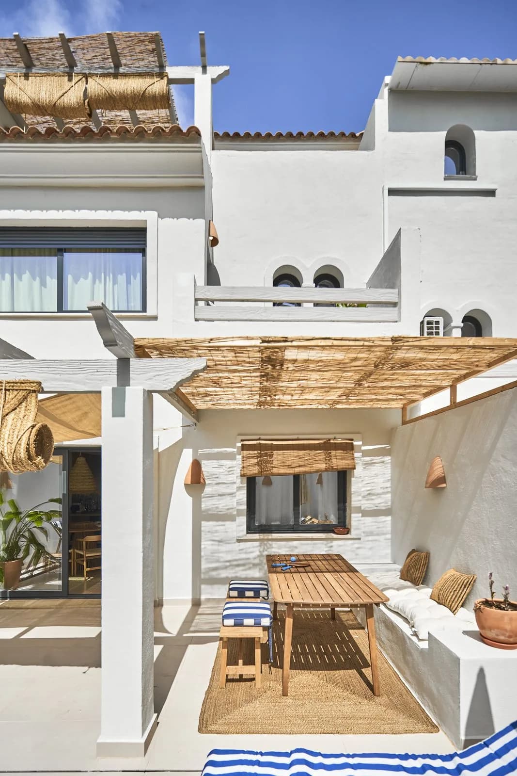 3 Bedroom Townhouse for Sale in El Paraiso, Málaga - Image 6