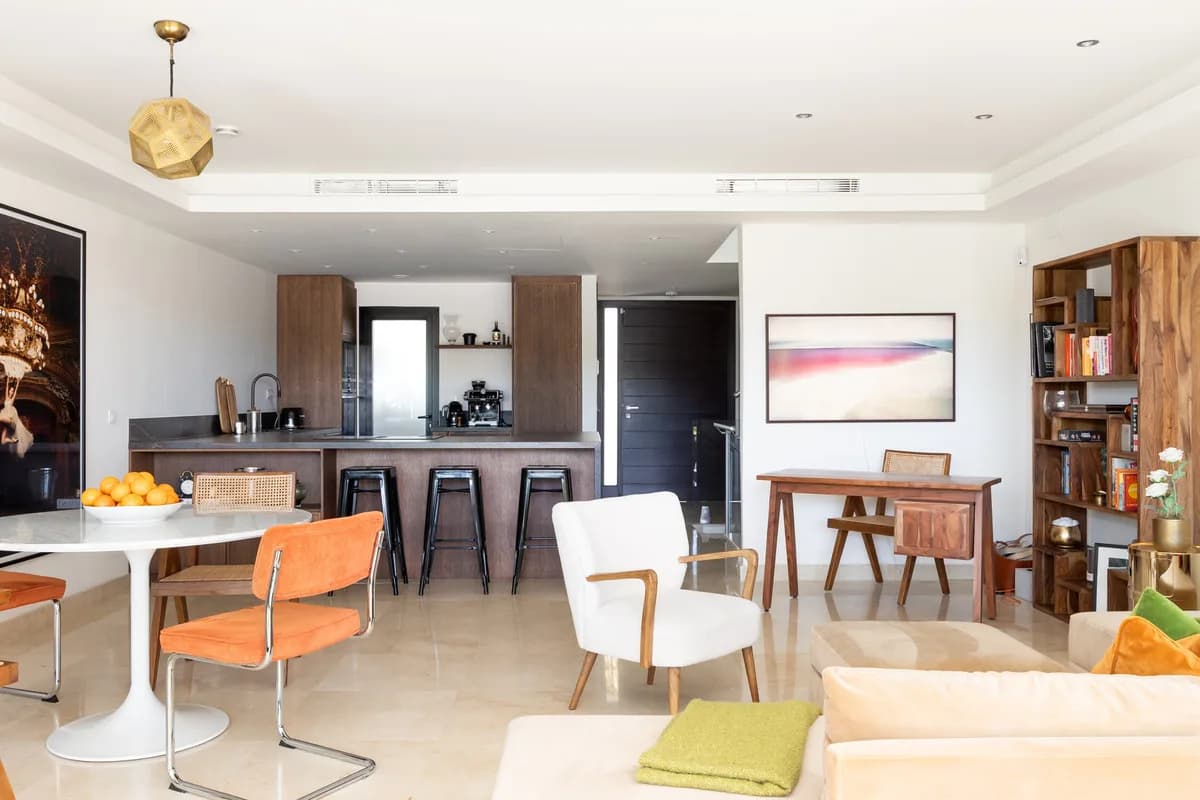 3 Bedroom Townhouse for Sale in The Golden Mile, Málaga - Image 7
