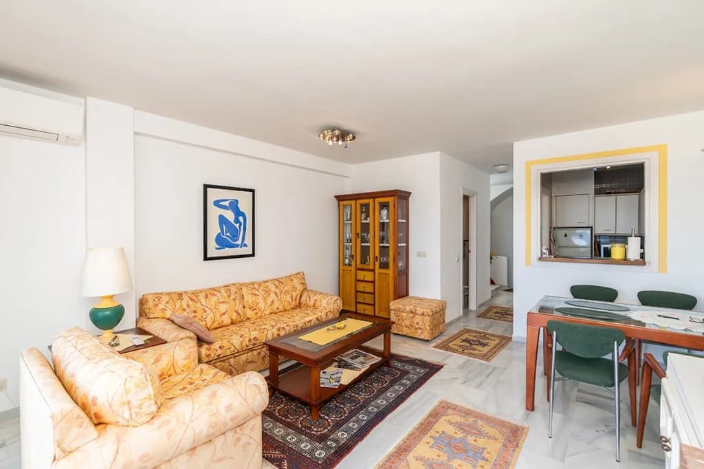 2 Bedroom Penthouse Duplex for Sale in Calahonda, Málaga - Image 8
