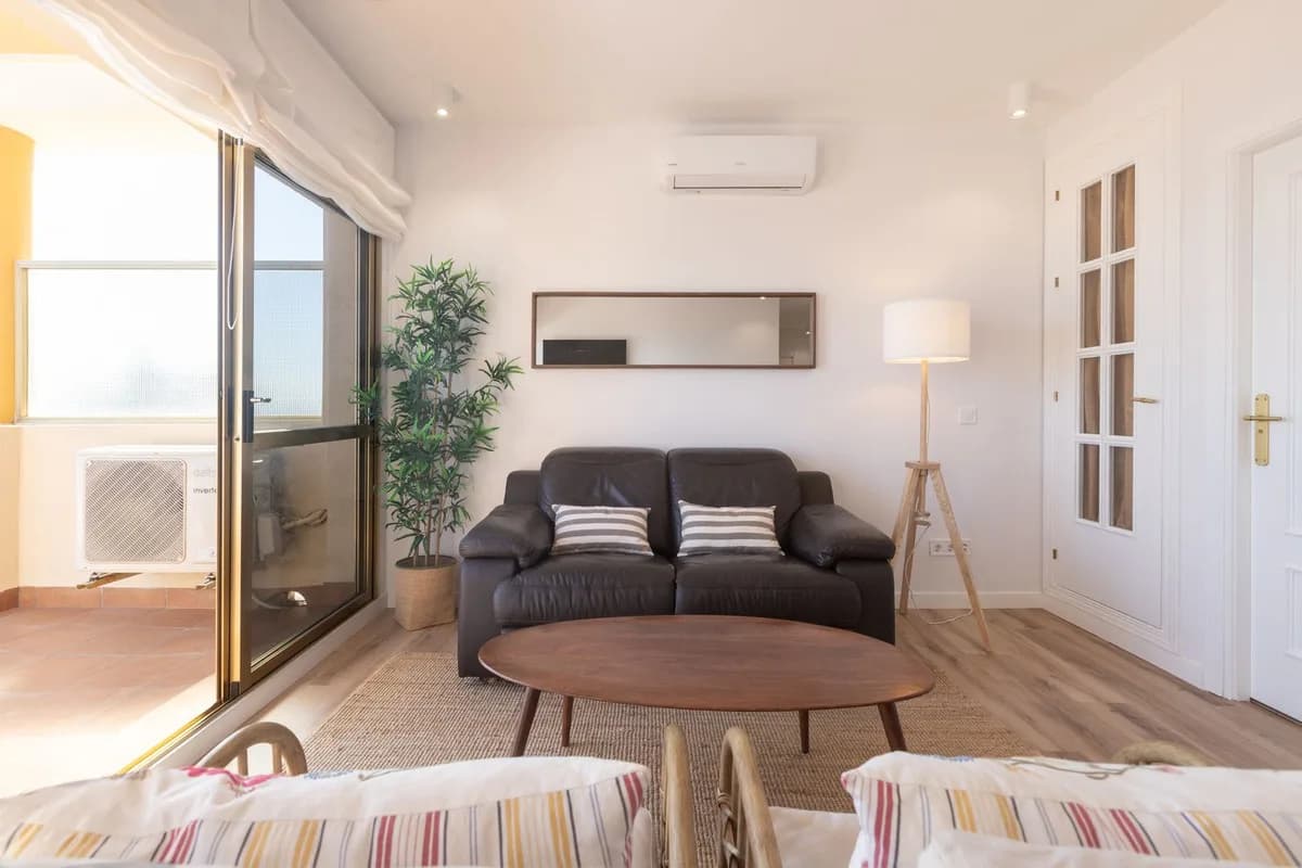 2 Bedroom Penthouse for Sale in Elviria, Málaga - Image 7