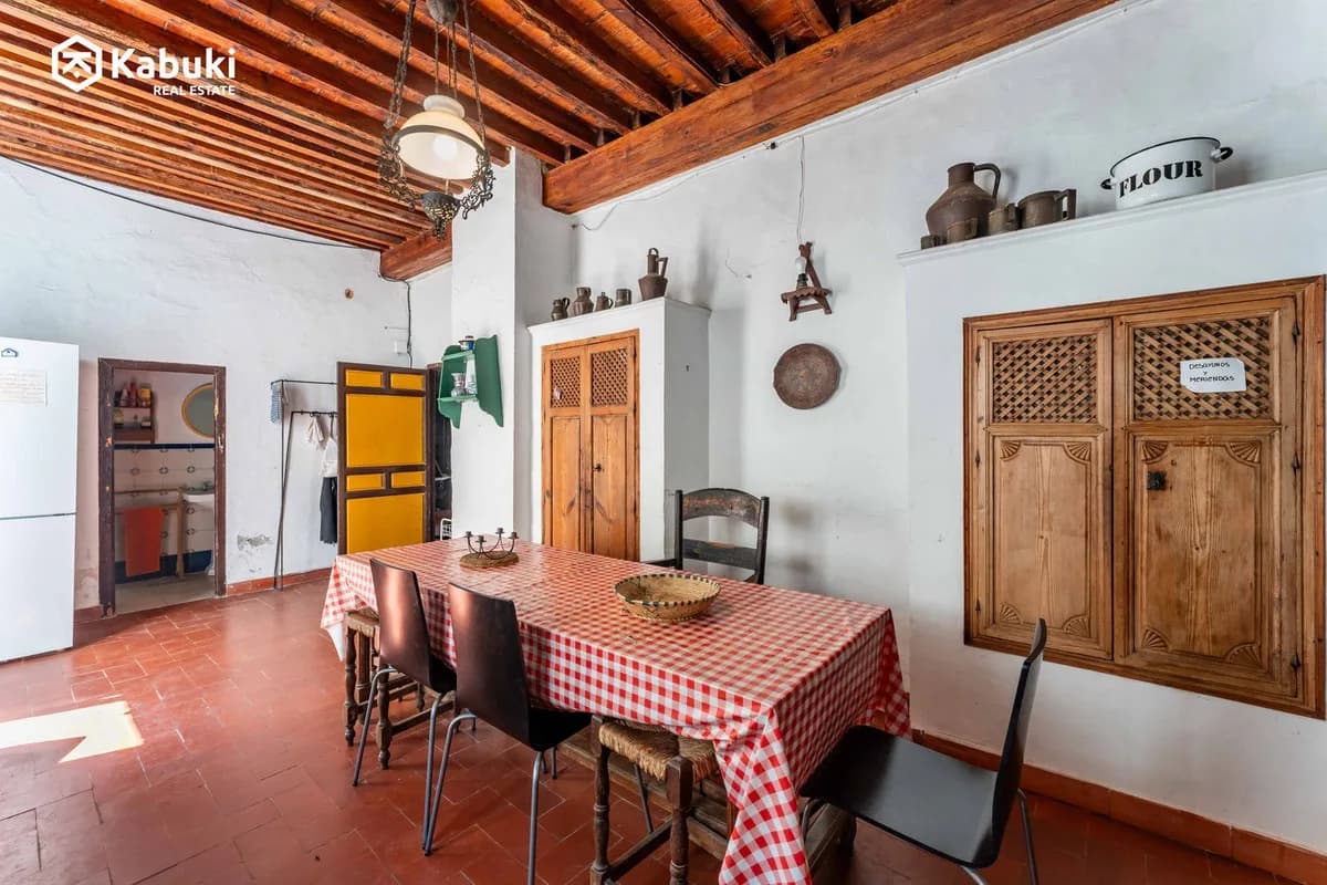 10 Bedroom Finca - Cortijo for Sale in Campanillas, Málaga - Image 7