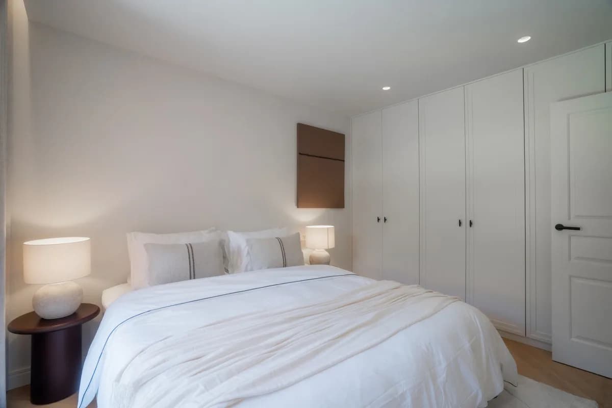 4 Bedroom Penthouse Duplex for Sale in Nueva Andalucía, Málaga - Image 3