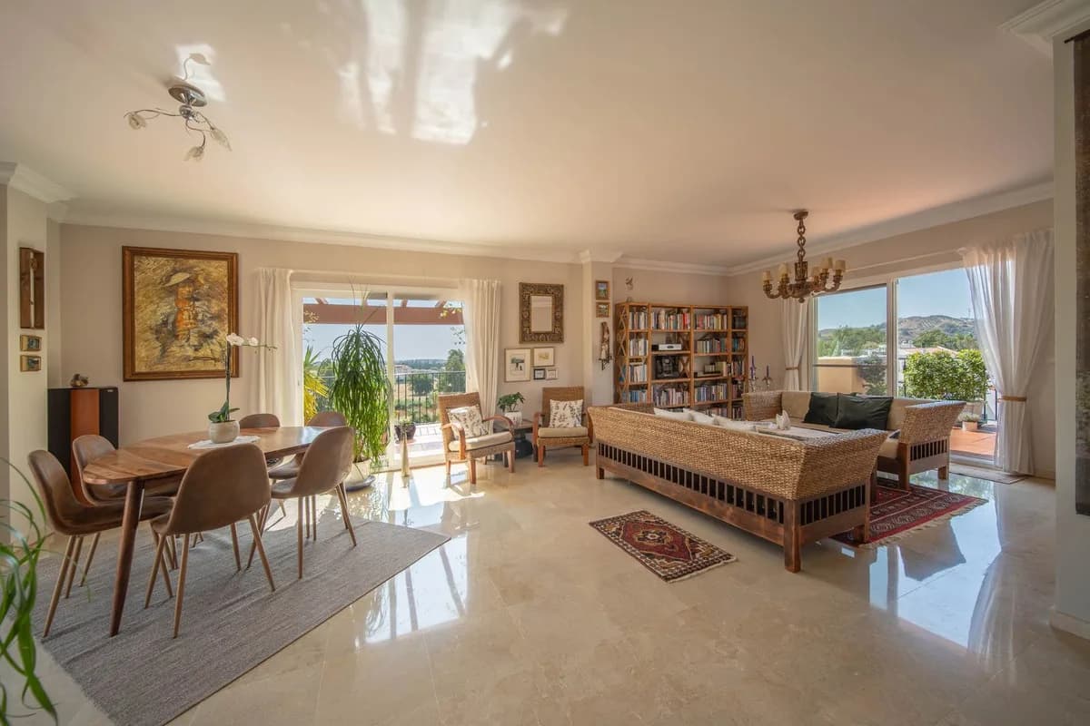 3 Bedroom Penthouse for Sale in La Cala Hills, Málaga - Image 6