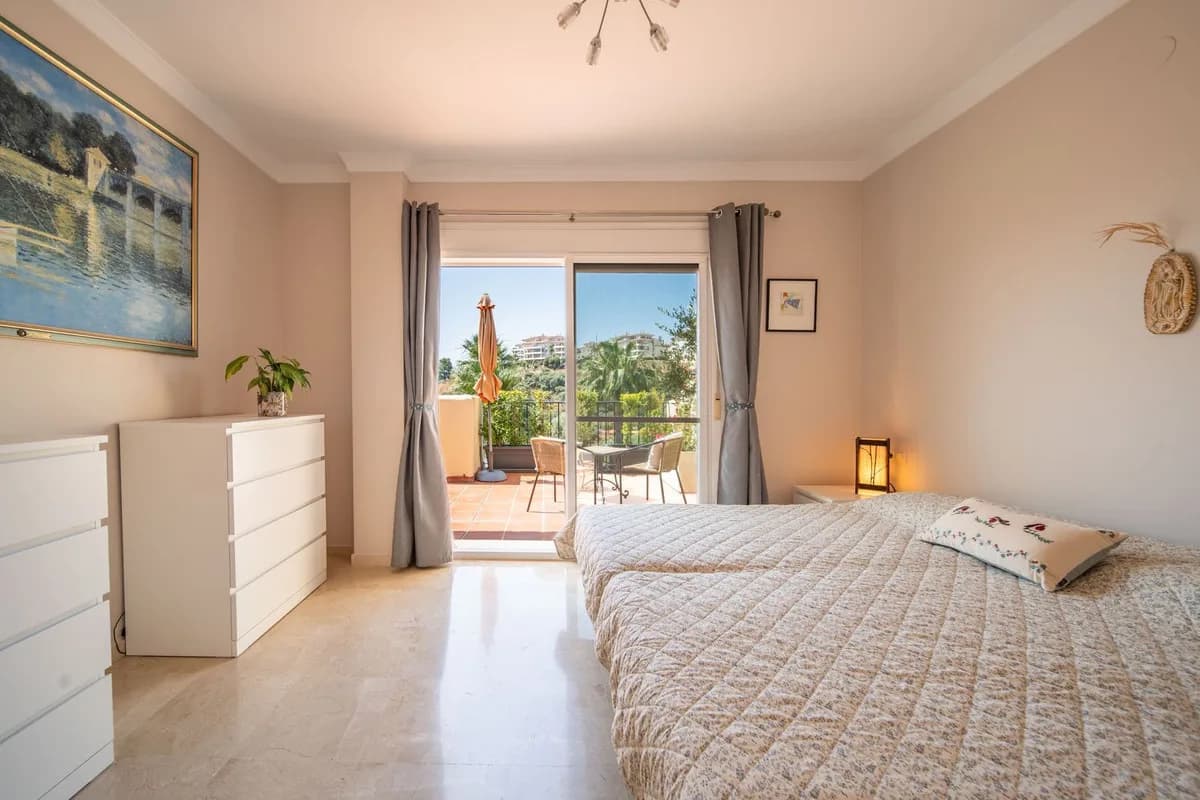 3 Bedroom Penthouse for Sale in La Cala Hills, Málaga - Image 9