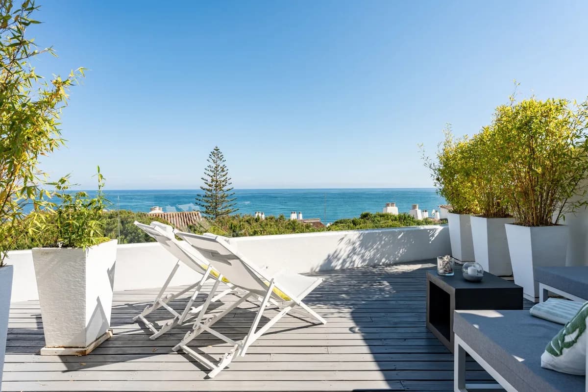 2 Bedroom Penthouse for Sale in Calahonda, Málaga - Image 4