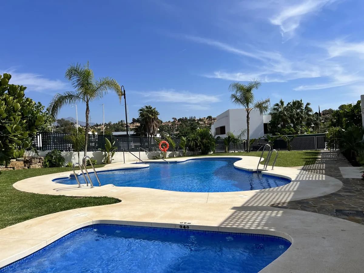 3 Bedroom Townhouse for Sale in Estepona, Málaga