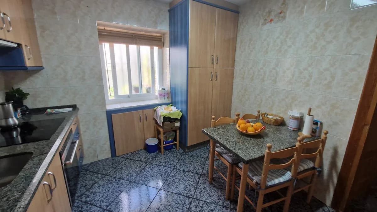 4 Bedroom Townhouse for Sale in Estepona, Málaga - Image 9