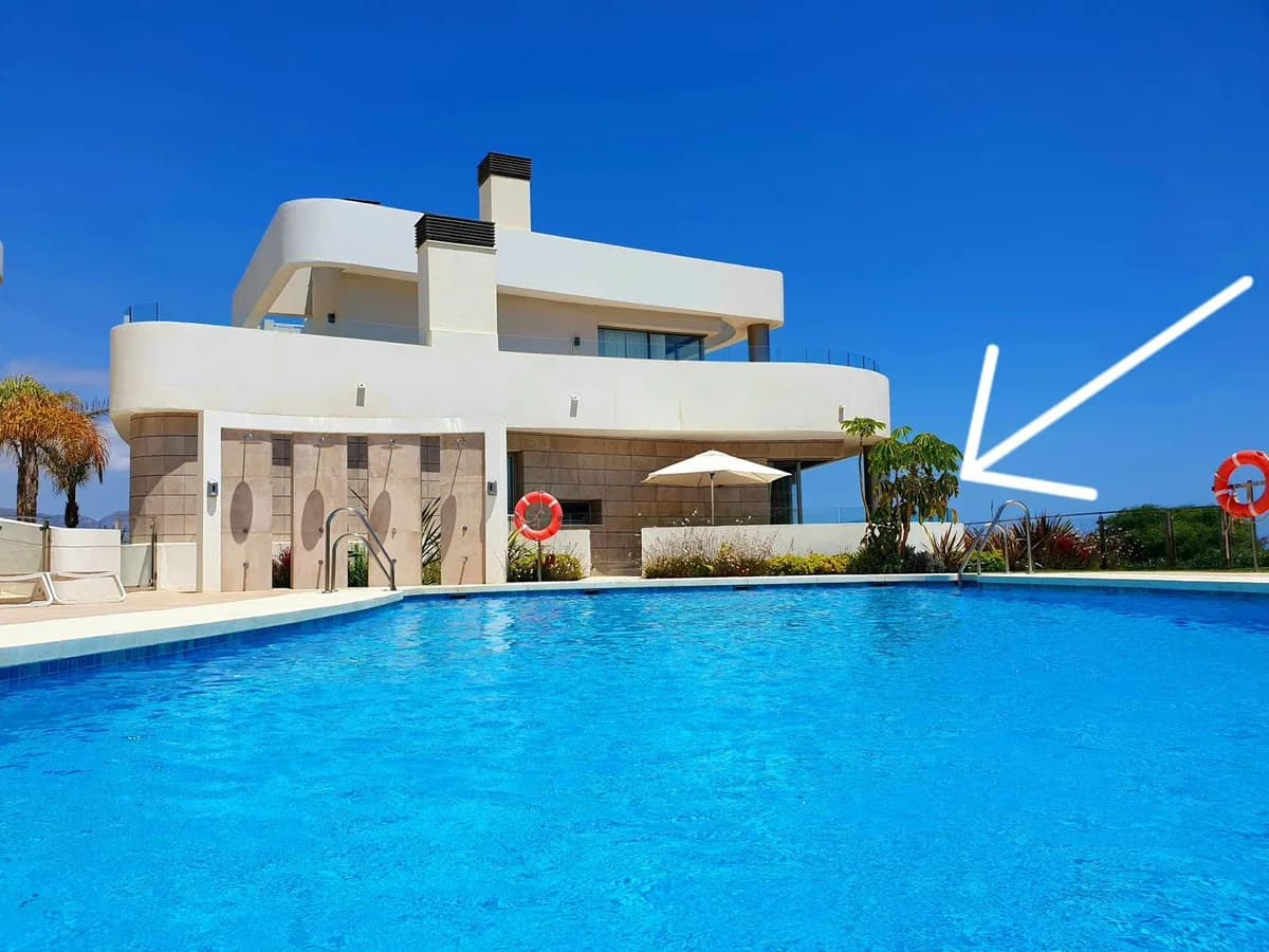 3 Bedroom Ground Floor Apartment for Sale in Mijas, Málaga