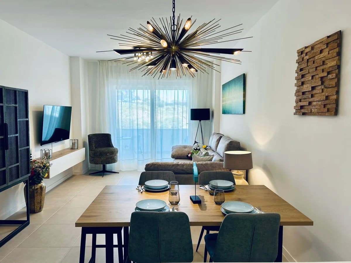 2 Bedroom Ground Floor Apartment for Sale in Estepona, Málaga - Image 3