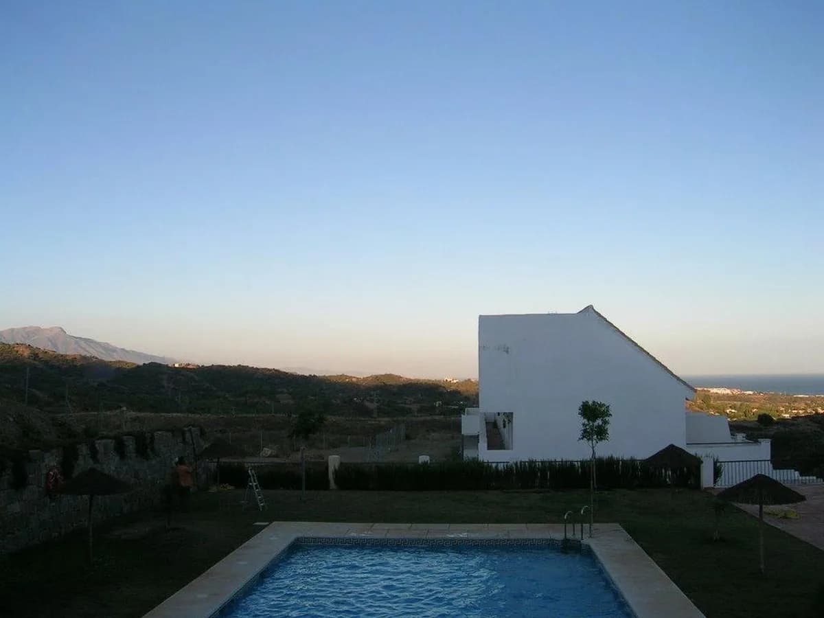 1 Bedroom Duplex for Sale in Estepona, Málaga - Image 2