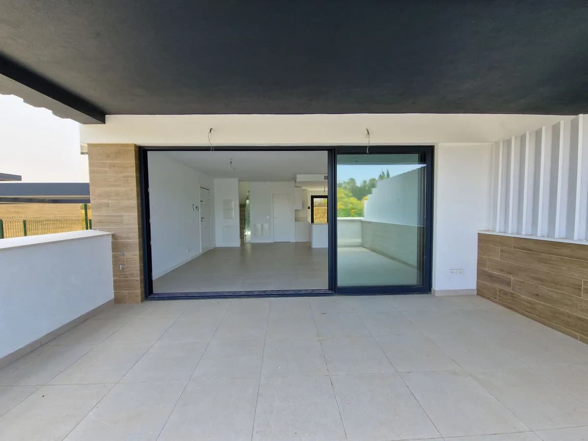 3 Bedroom Semi-Detached House for Sale in Atalaya, Málaga - Image 7