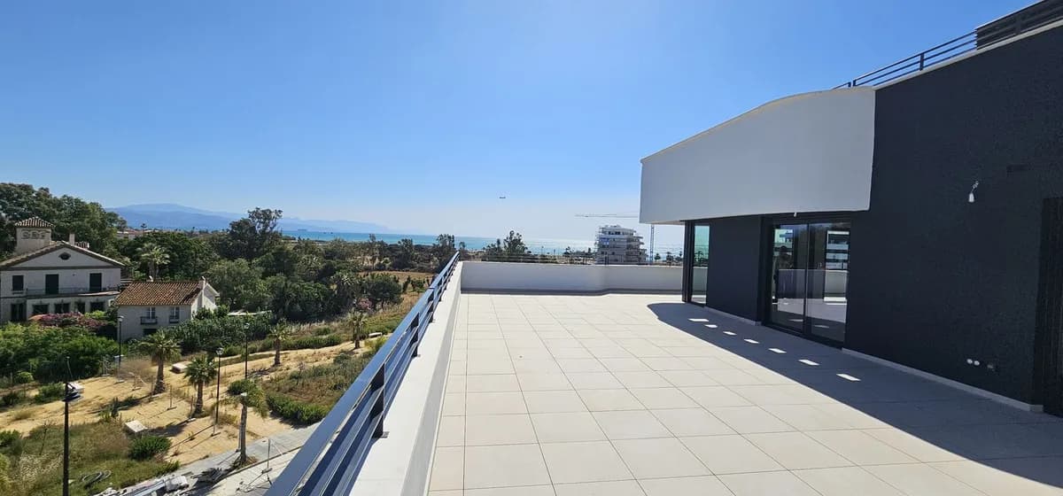 4 Bedroom Penthouse for Sale in Torremolinos, Málaga