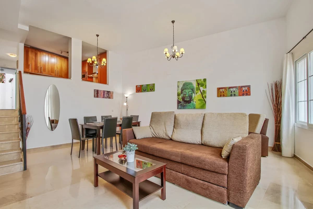 3 Bedroom Semi-Detached House for Sale in Lauro Golf, Málaga - Image 4