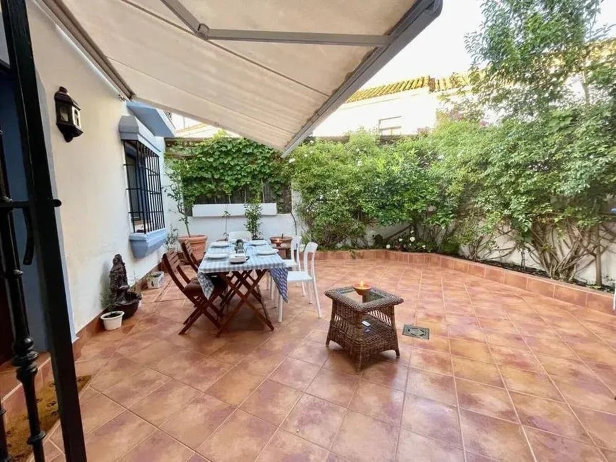 3 Bedroom Townhouse for Sale in Guadalmina Baja, Málaga - Image 6