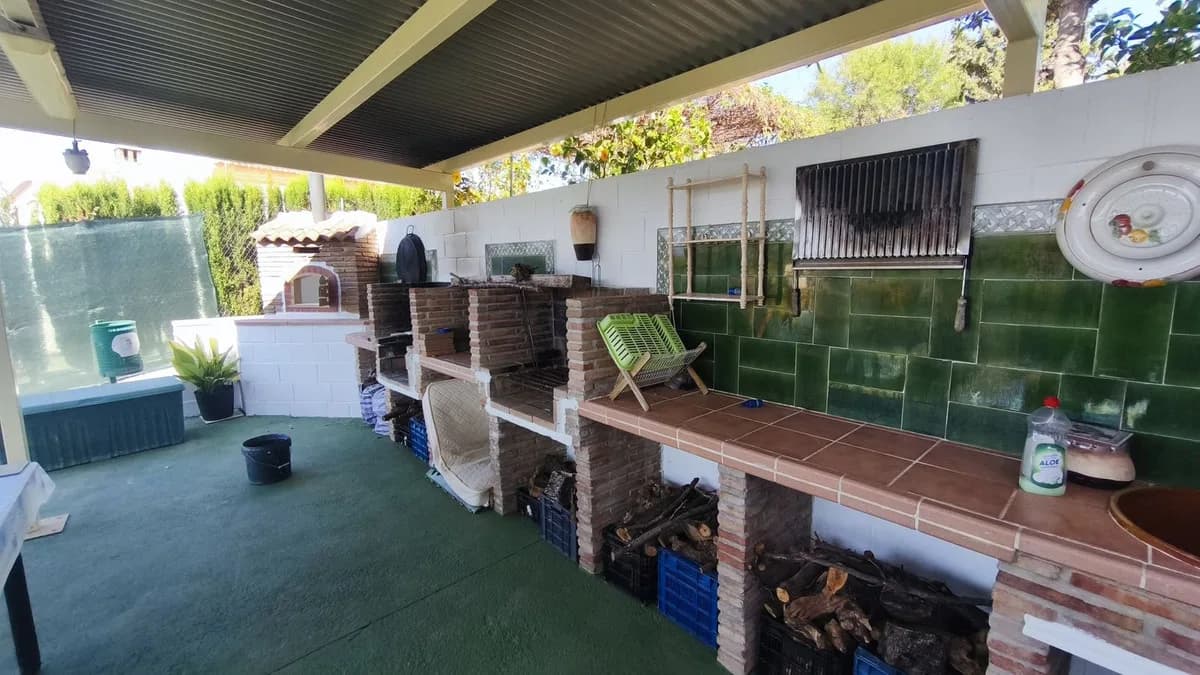 3 Bedroom Finca - Cortijo for Sale in Monda, Málaga - Image 4