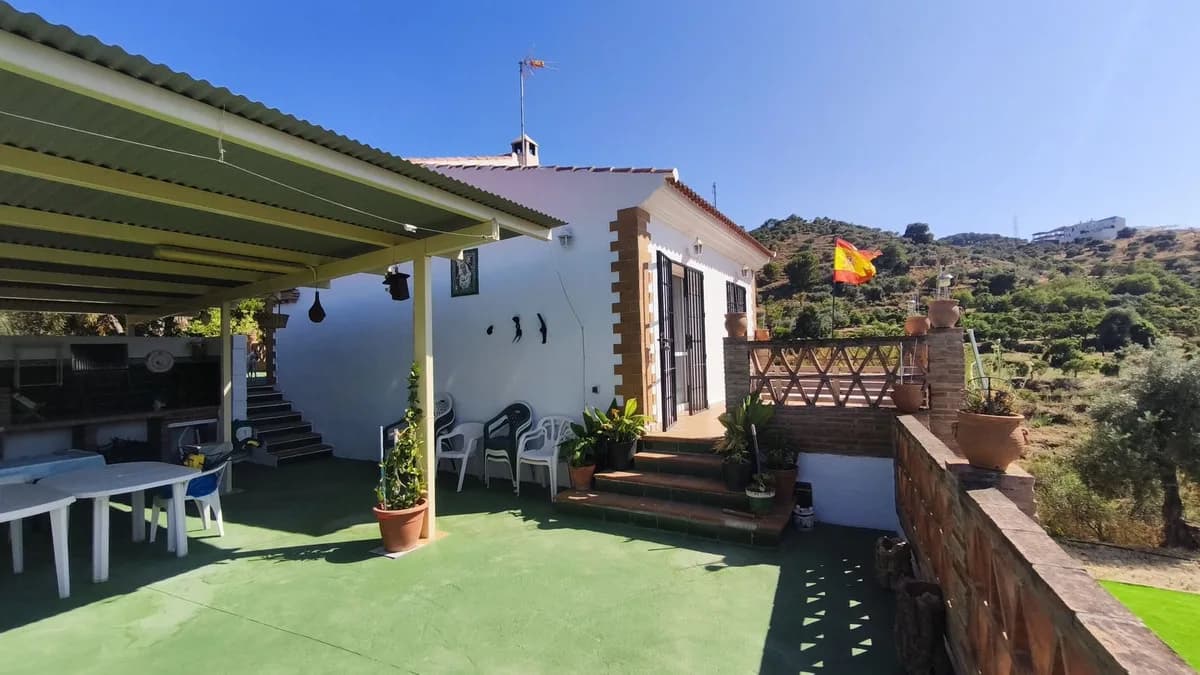 3 Bedroom Finca - Cortijo for Sale in Monda, Málaga - Image 6