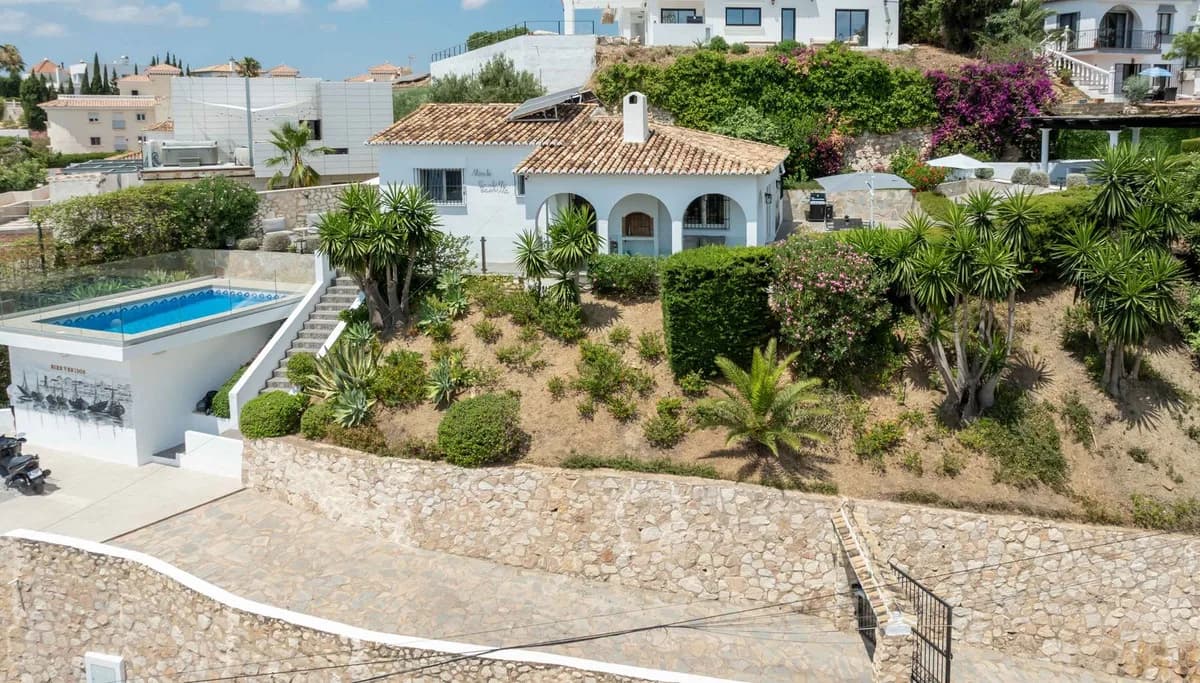 3 Bedroom Detached Villa for Sale in Torreblanca, Málaga