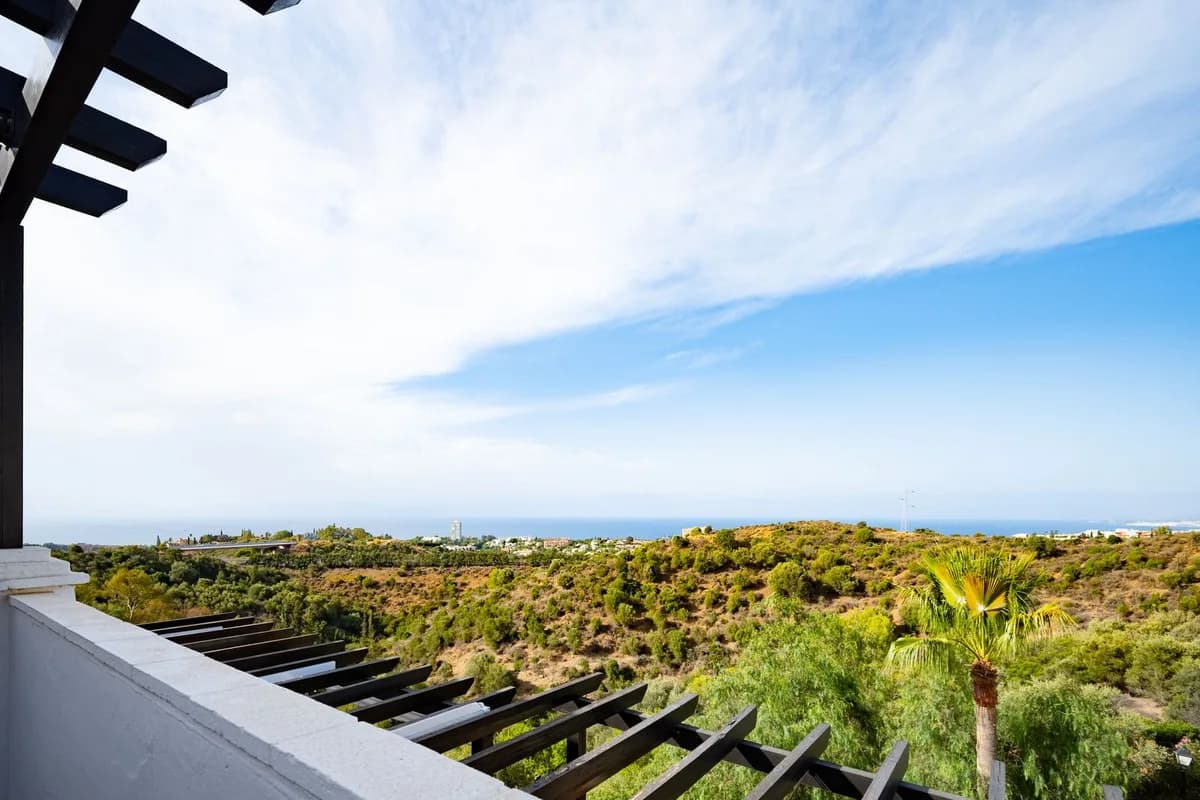 2 Bedroom Penthouse Duplex for Sale in Altos de los Monteros, Málaga