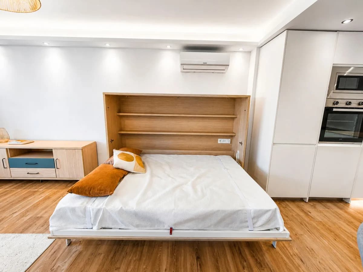 Middle Floor Studio for Sale in La Duquesa, Málaga - Image 9