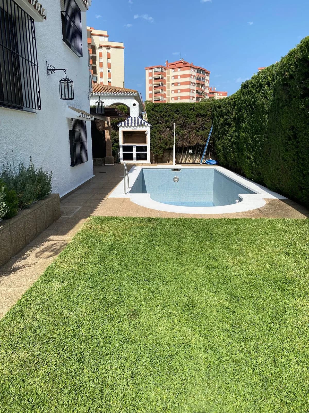 3 Bedroom Detached Villa for Sale in Fuengirola, Málaga - Image 6