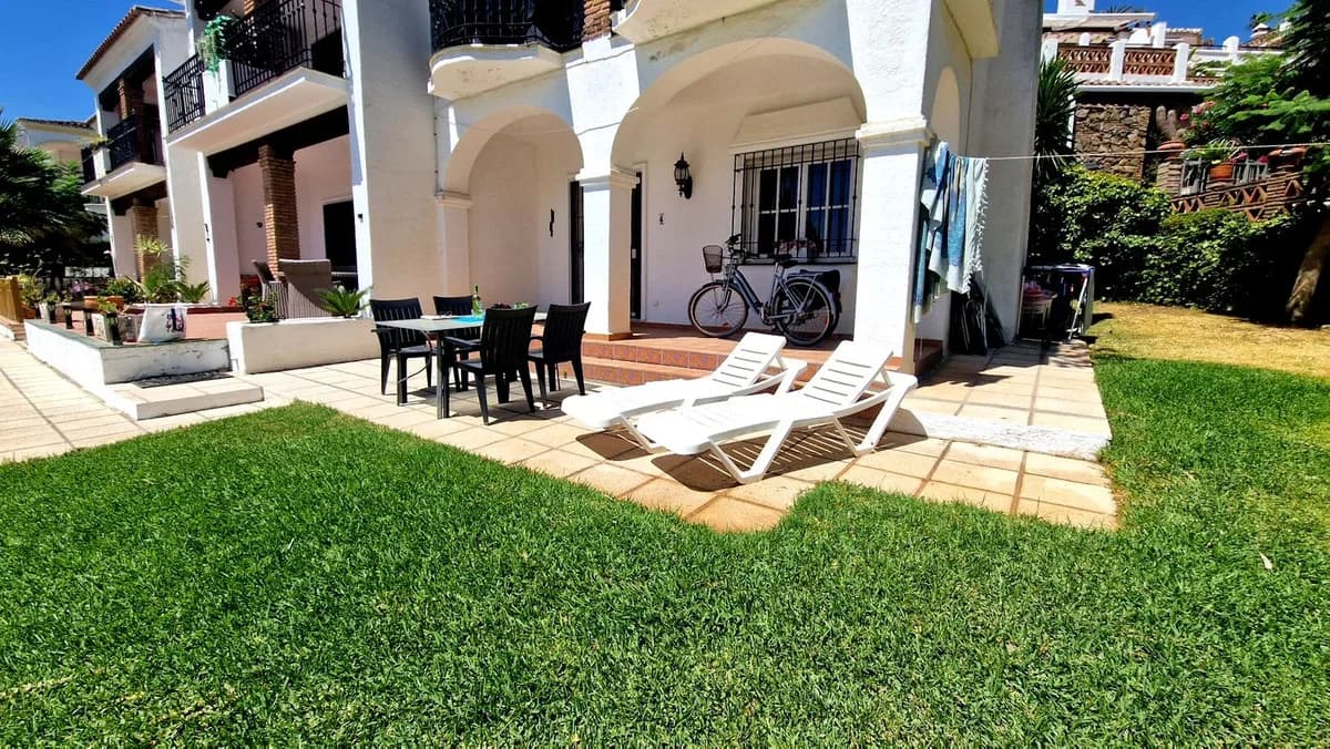 2 Bedroom Townhouse for Sale in Mijas Golf, Málaga - Image 9